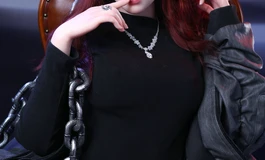 YIQ DOLL 超级鹅蛋脸阿娅