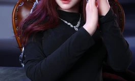 YIQ DOLL 超级鹅蛋脸阿娅